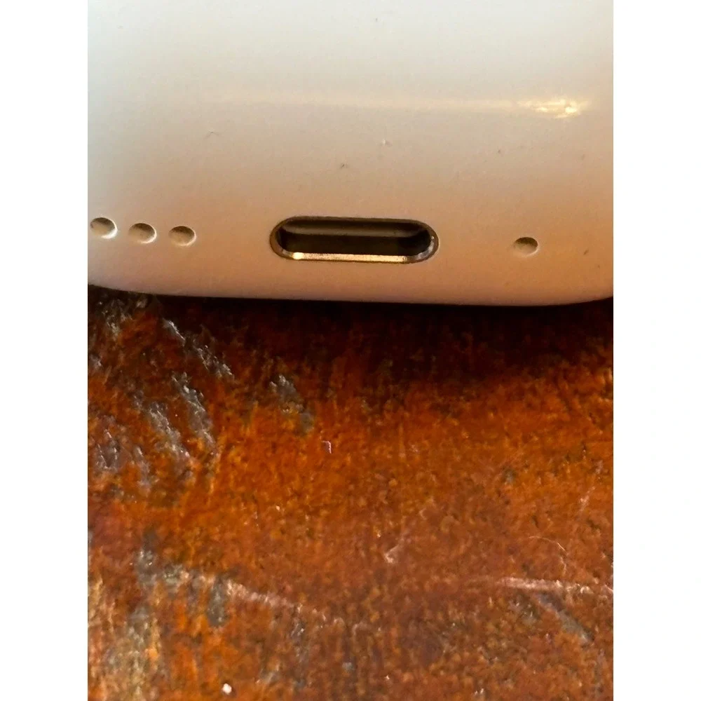 Apple AirPods 3rd Generation MagSafe Charging Case White Replacement Case